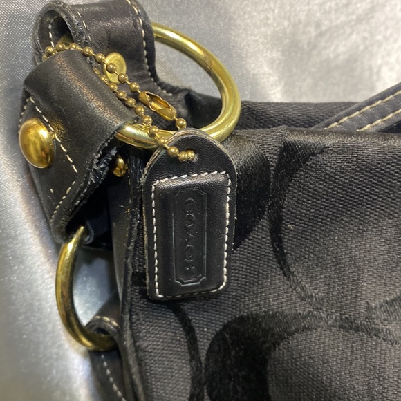 Coach Signature Slim Large Hobo Handbag - Picture 3 of 9